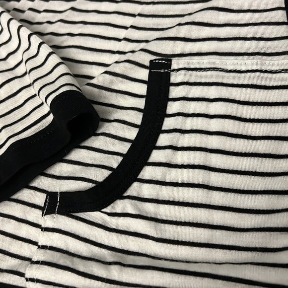 BCBGMAXAZRIA Hooded Lightweight Sweater - Picture 2 of 11